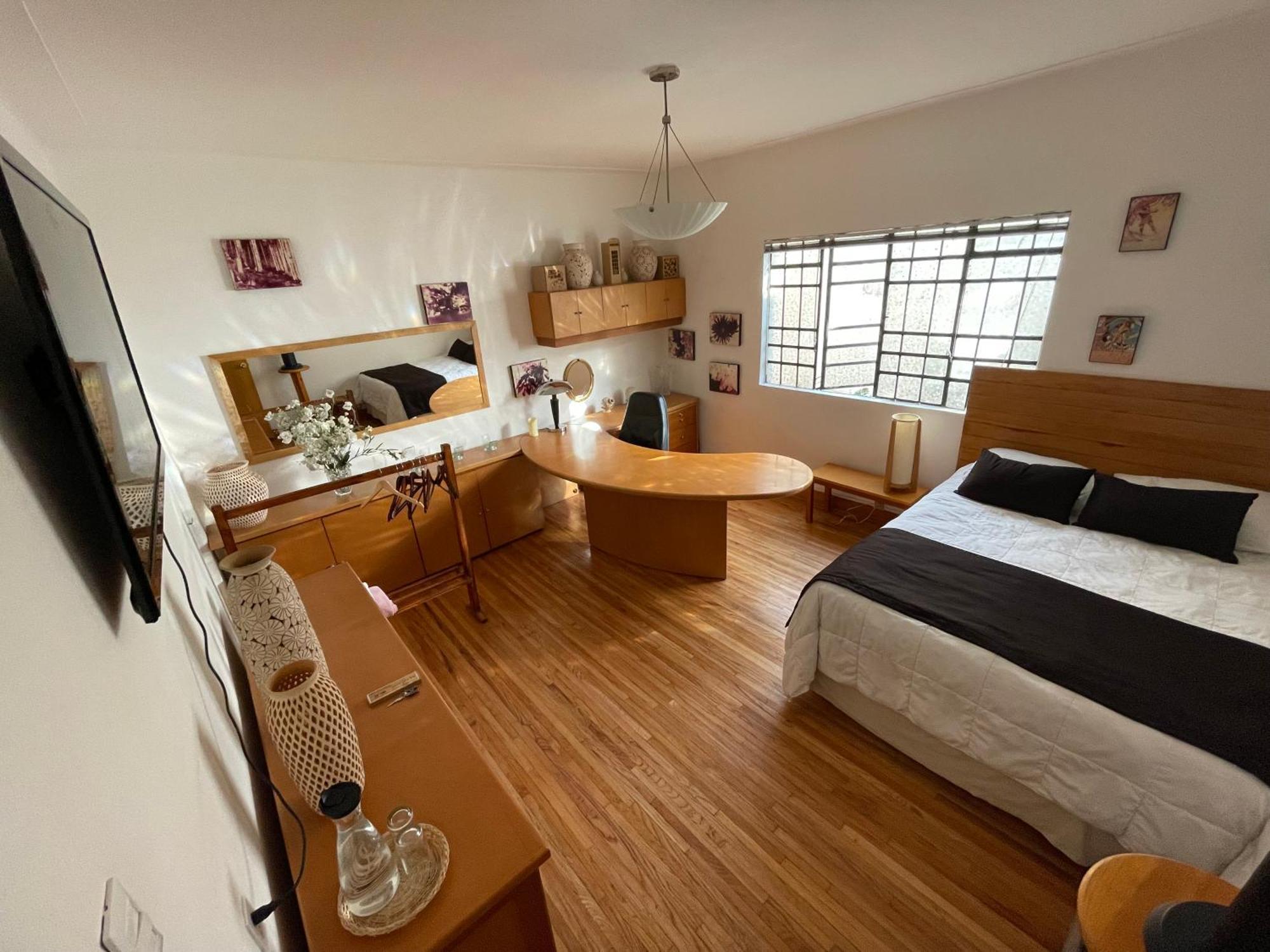 Hostal Roma Condesa, Mexico City